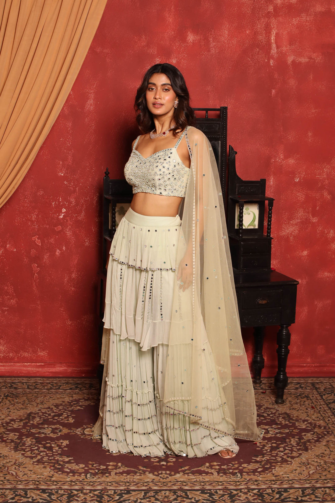 Tube Mirror Layer Sharara