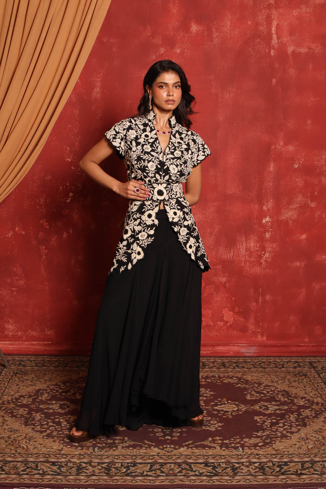 Orchid Jacket Set (Black)
