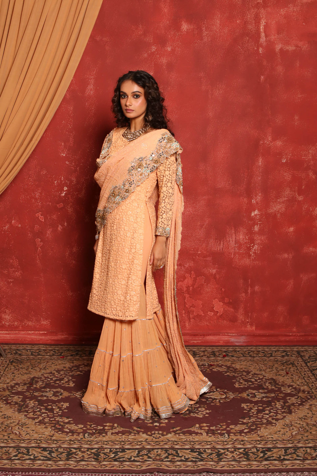 Chikankari Kurta Set (Peach)