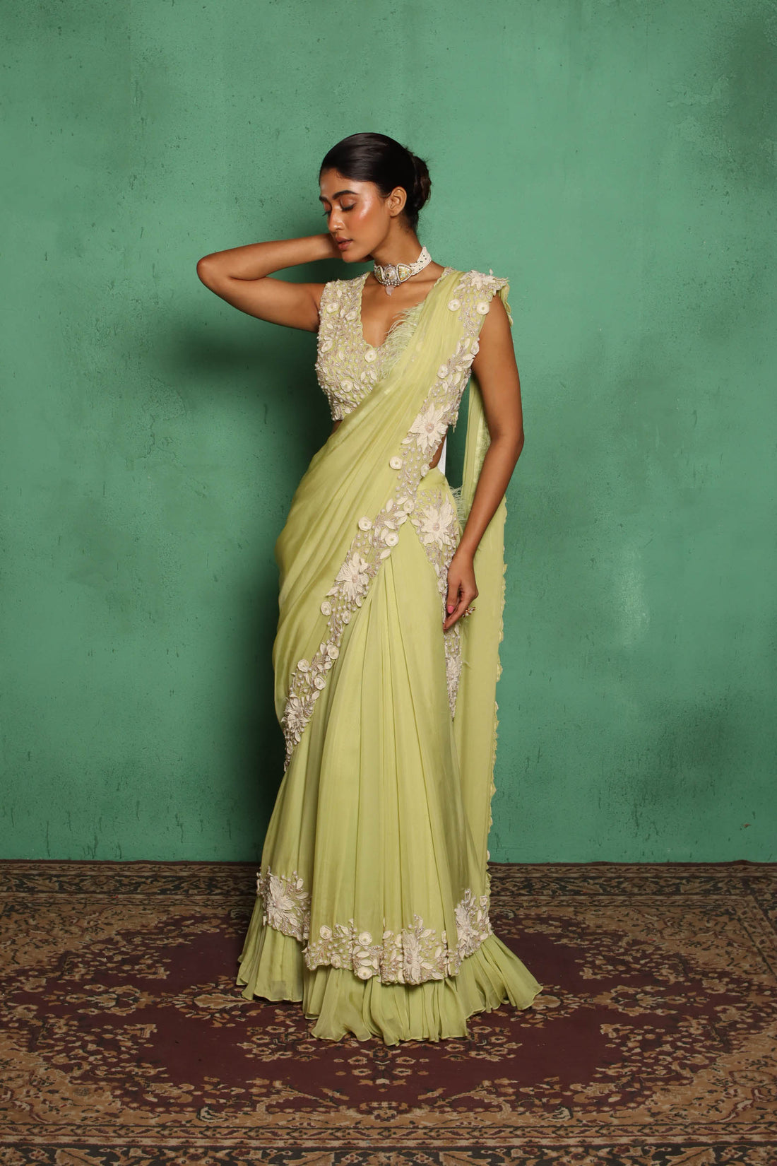 Cutwork Sunflower Feather Saree